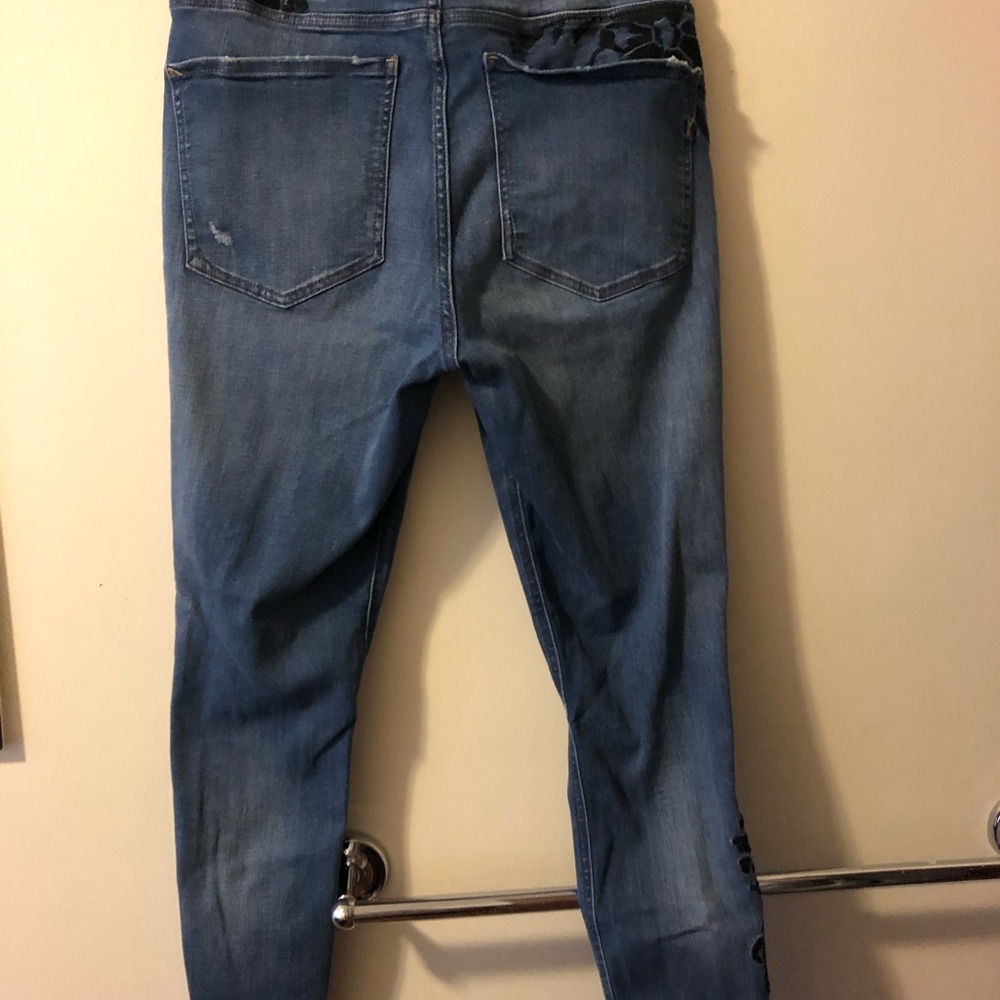 Express Jeans - Picture 4 of 5